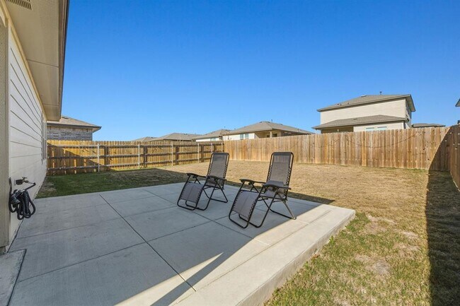 Building Photo - 1129 Tipton St