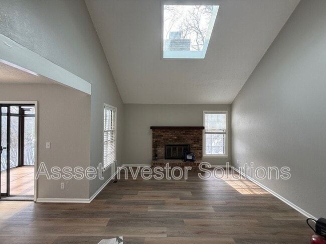 Building Photo - 11109 Delmar Ct