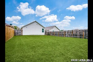 Building Photo - 5539 Midcrown Dr