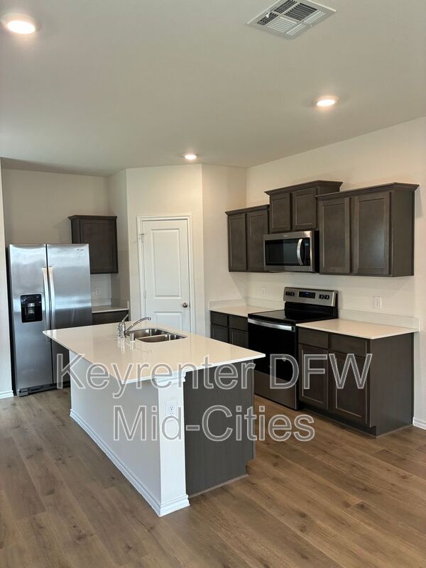 Building Photo - 4624 Verdin St
