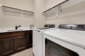 Building Photo - 5454 Red Rose Trail