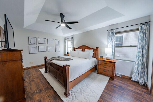 Building Photo - 3400 Riverstone Ct