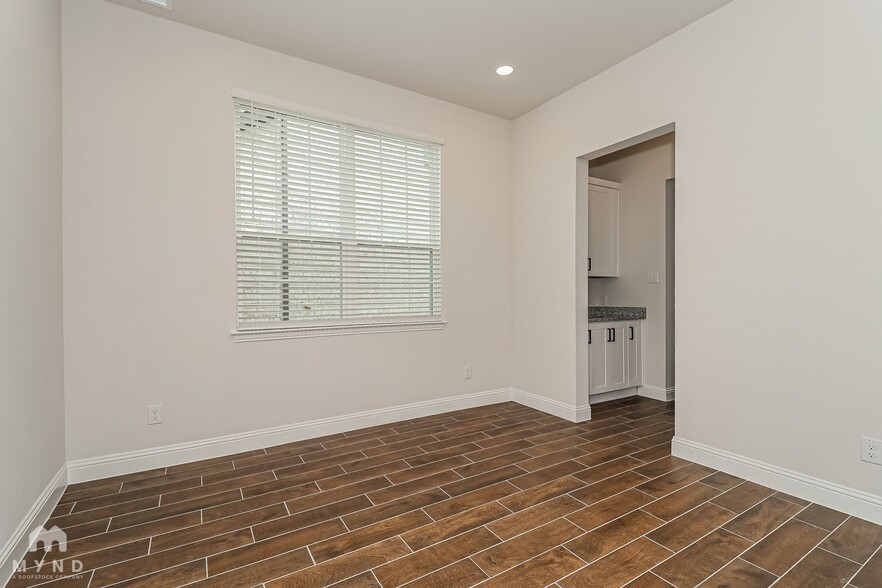 Building Photo - 1032 Joseph Ct