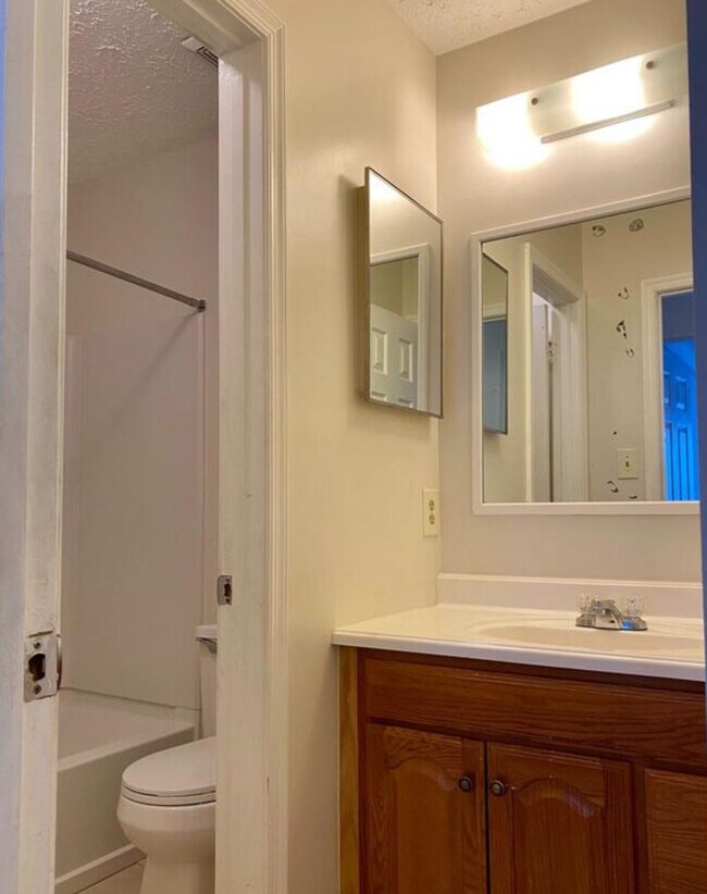 Building Photo - 6141 Sea Lion Pl