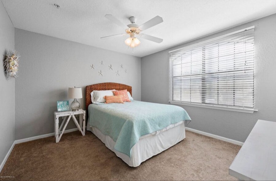 Building Photo - 400 Timberwalk Ct