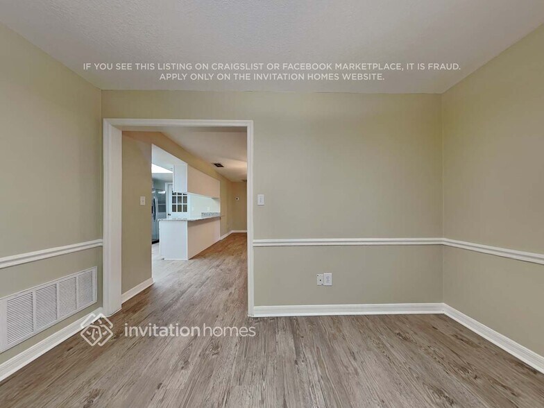 Building Photo - 1411 Prince Philip Dr