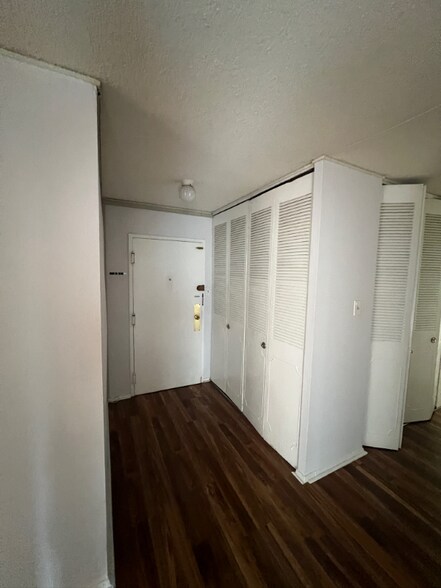 Building Photo - 11801 Rockville Pike