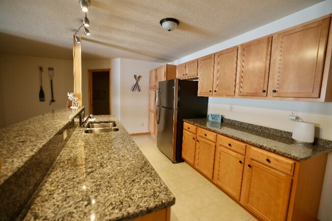 Building Photo - 9811 Deer Trail Rd