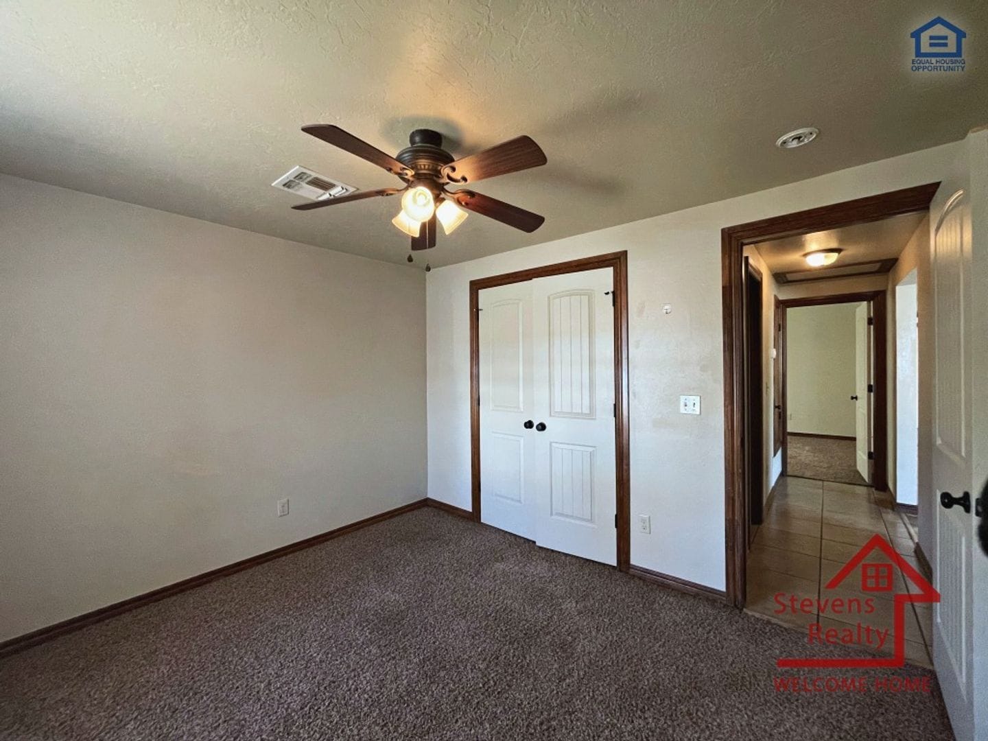Building Photo - 1604 NW Lindy Ave