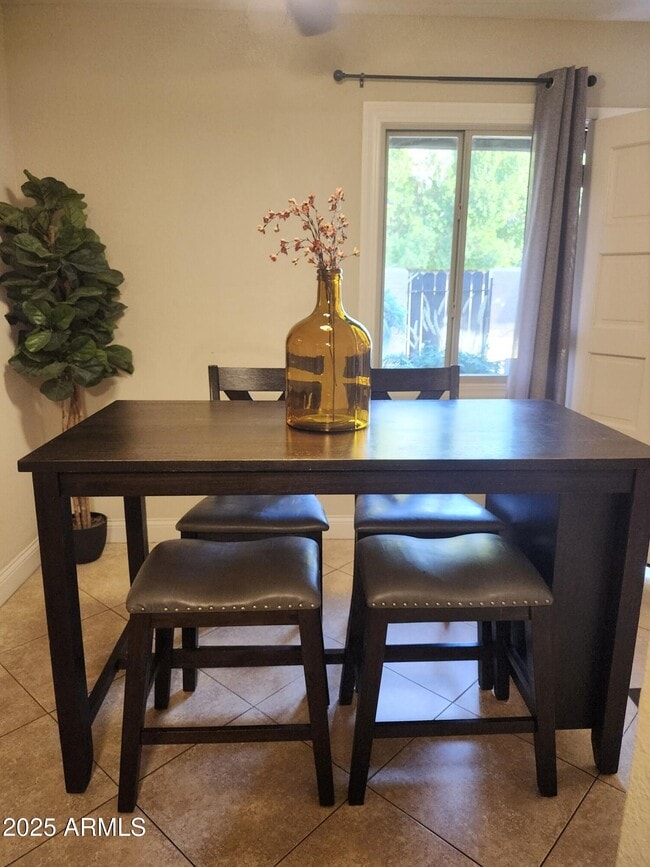 Building Photo - 4205 N 81st St