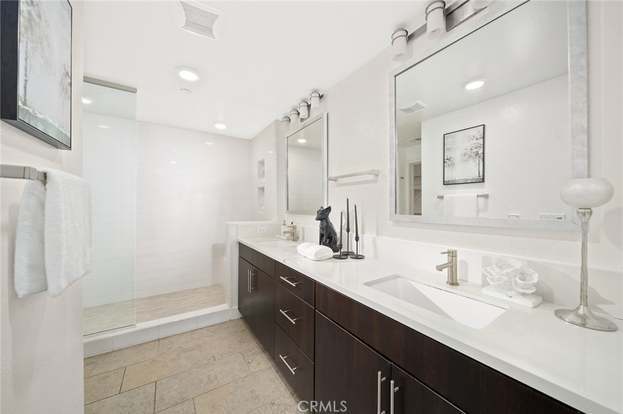 Building Photo - 2768 Wright Ln