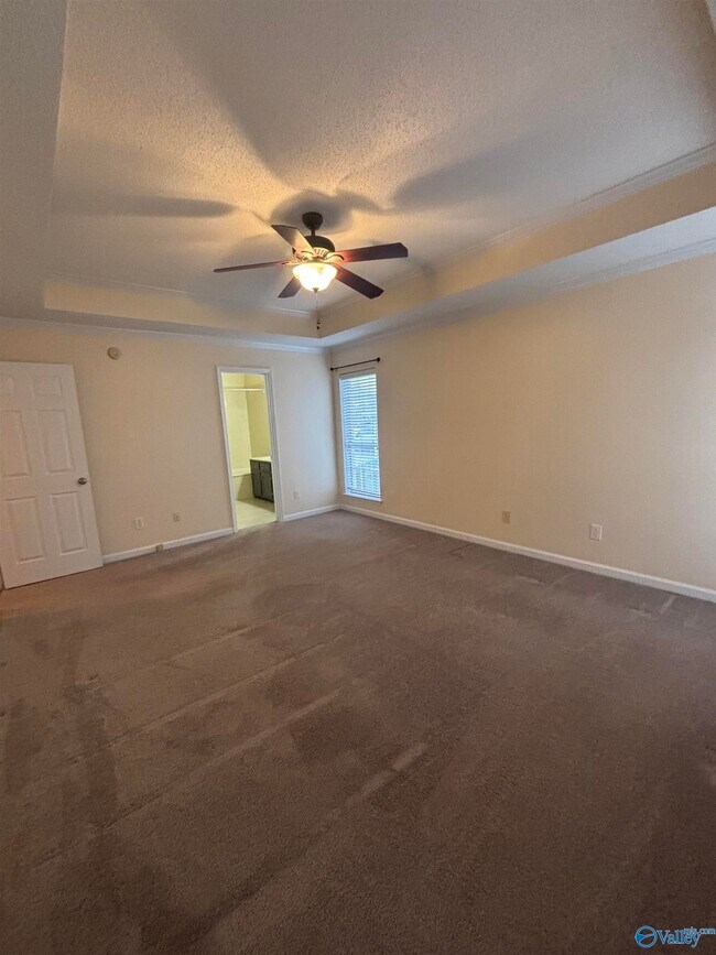 Building Photo - 140 Freedom Way