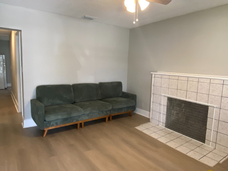 Building Photo - 4360 Emerson Ave S