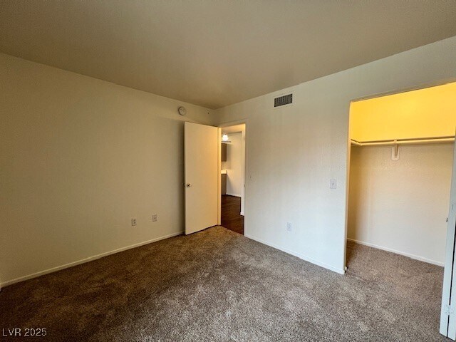 Building Photo - 2120 Ramrod Ave