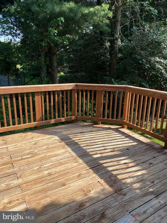 Building Photo - 9006 Pickwick Village Terrace