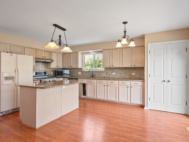 Building Photo - 2607 Flagstone Cir