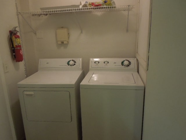 Building Photo - 4000 SW 23rd St