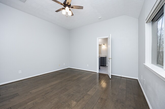 Building Photo - 19423 Arbor Pines Ln