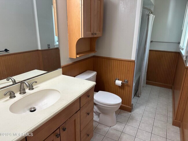 Building Photo - 456 Hulse Ave