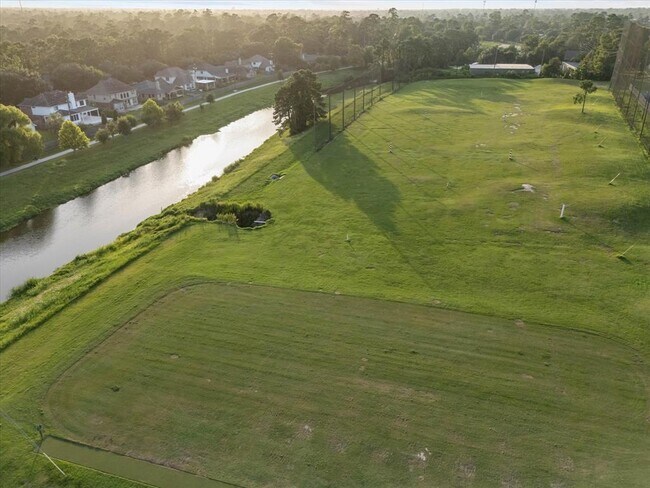 Building Photo - 8719 Silver Lure Dr