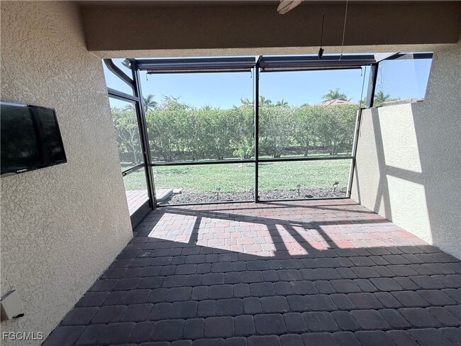 Building Photo - 4387 Dutchess Park Rd