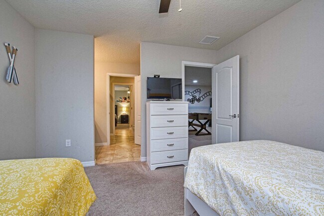 Building Photo - 2117 Malta Terrace