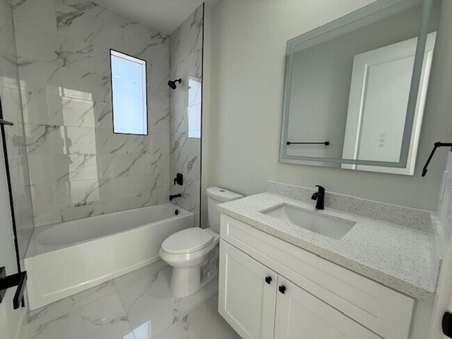 Building Photo - Brand-New 3-Bedroom Home for Rent in Lehigh Acres – Modern Design + Special Offer!