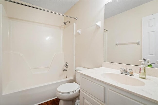 Building Photo - 7245 Pecan Terrace Dr