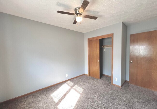 Building Photo - Beautiful 4 bed, 2 bath house at $1,795