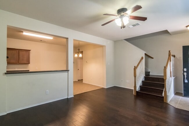 Building Photo - 4074 Kyndra Cir