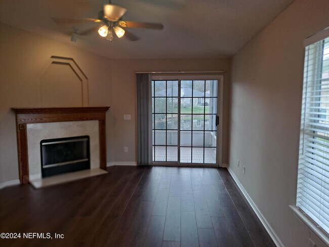 Building Photo - 11786 Lanier Creek Dr