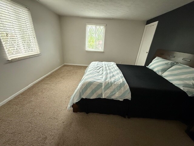 Building Photo - 7468 Graystone Ct