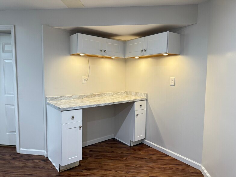 Building Photo - 10962 Stella Ct