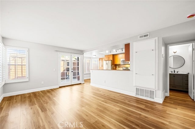 Building Photo - 1515 Westmont Dr