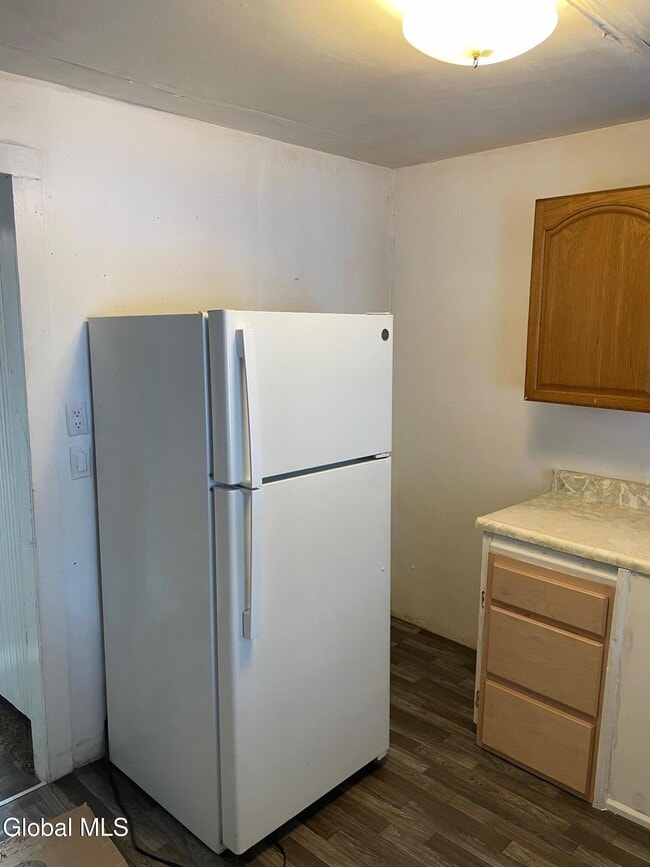 Building Photo - 160 Quarry St