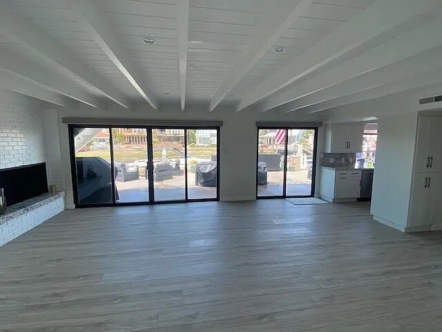 Building Photo - 623 36th St