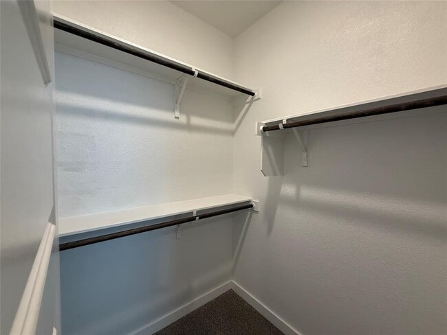 Building Photo - 18300 Emu Ln