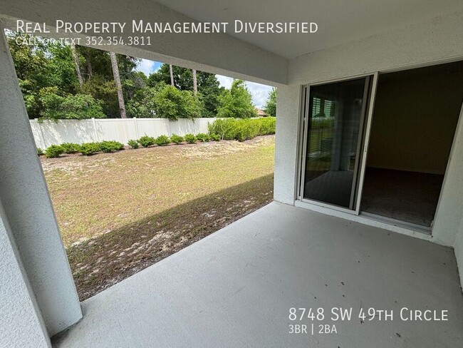 Building Photo - 8748 SW 49th Cir