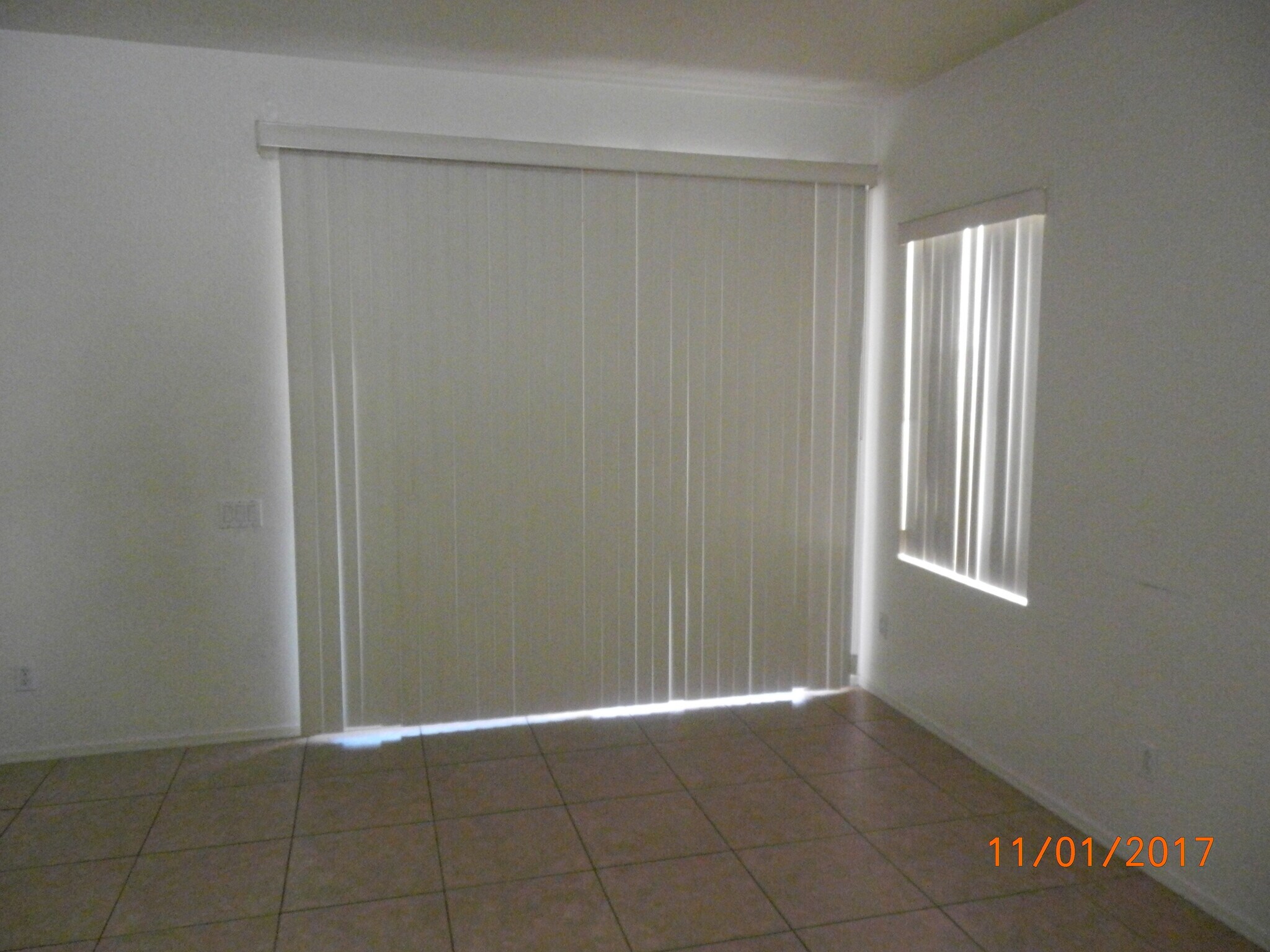 Building Photo - 9110 W Monte Vista Rd