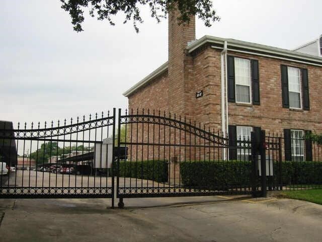 Building Photo - 6402 Del Monte Dr