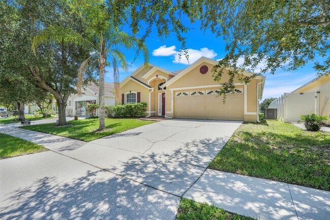 Building Photo - 7720 Hidden Cypress Dr