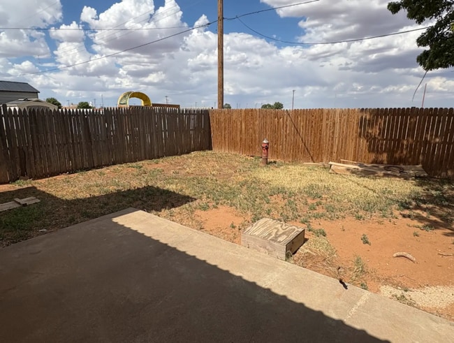 Building Photo - 312 Woodson Way