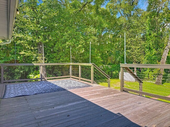 Building Photo - Discover your peaceful retreat in Wekiwa W...