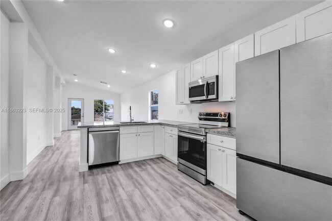 Building Photo - 7777 NW 8th Ct