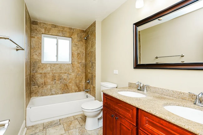 Building Photo - 46 Pamela Dr