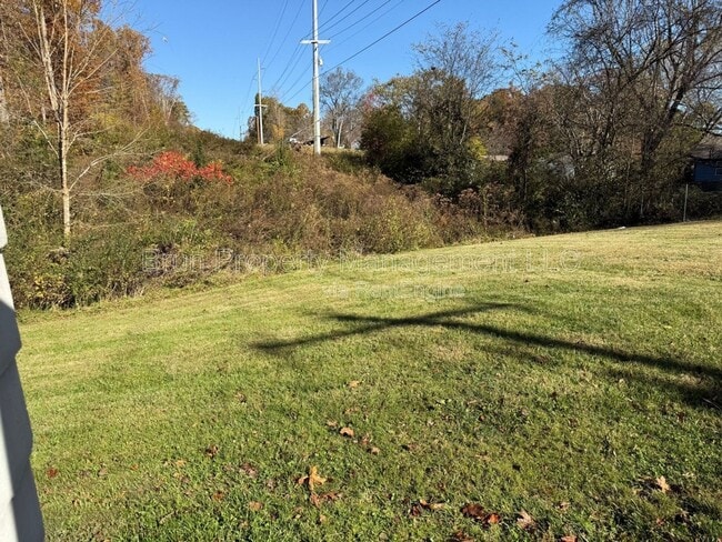 Building Photo - 5200 John Hall Rd