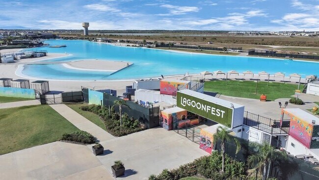 Building Photo - 2127 Port Jackson Dr