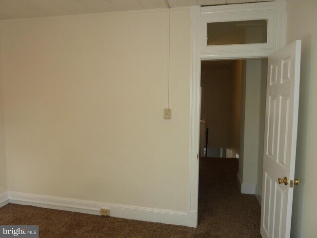 Building Photo - 408 Camden Ct