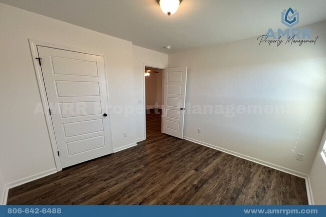 Building Photo - 402 Alex Jordan Dr.