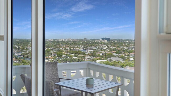 Building Photo - 4010 Galt Ocean Dr